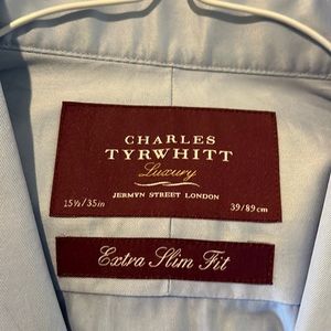 Vibrant blue extra slim fit with French cuffs